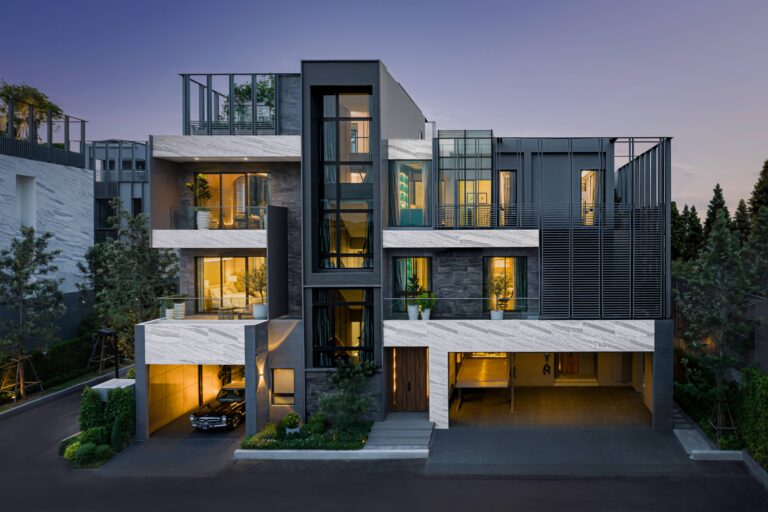 95E1 – Ninety Five East One