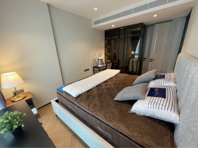 Luxury 1-Bedroom Residence for Rent at The Reserve Sukhumvit 61