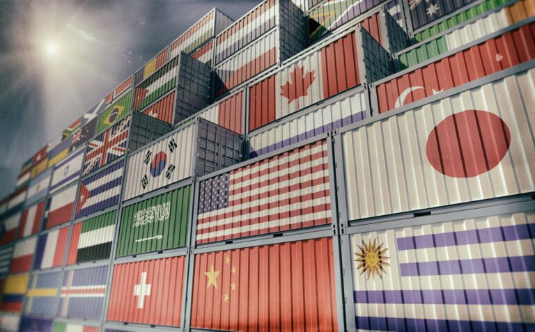 Legal Blog : Trade Winds: Navigating Import and Export Laws for Expats in Business in Bangkok