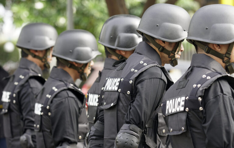 Legal Blog : Criminal Law and Expats: Navigating Legal Complications in Criminal Matters